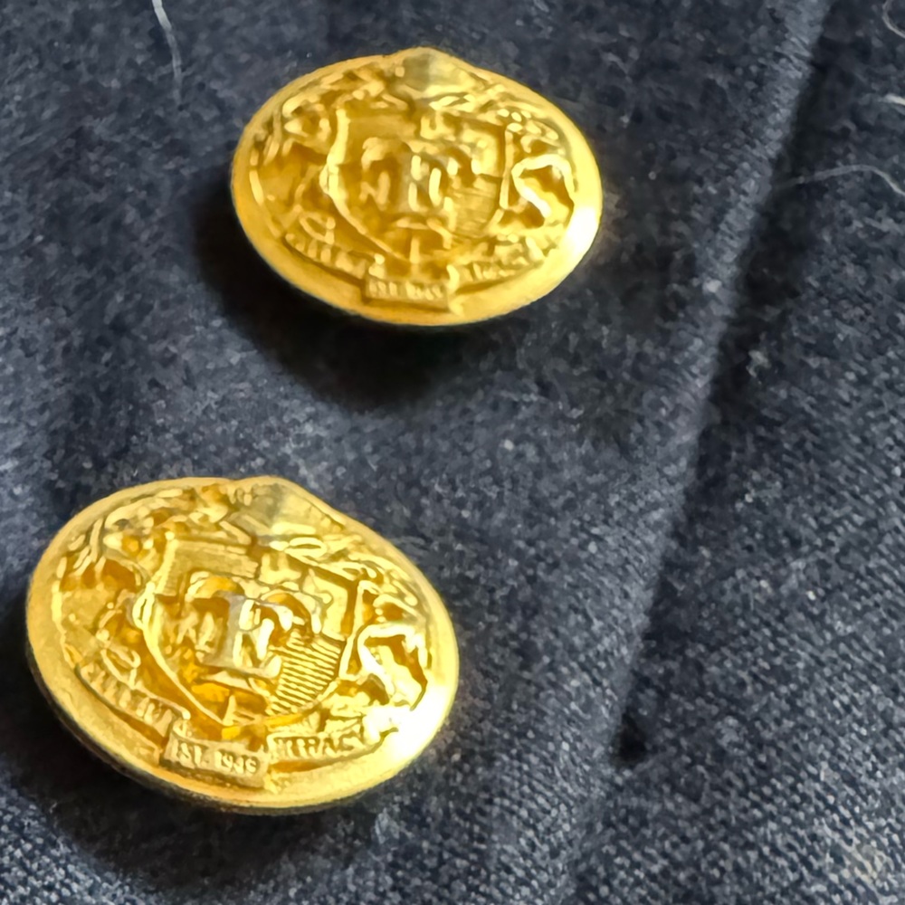 Vintage 90’s Ellen Tracy Navy Wool Blazer w/Iconic Embroidery crest logo -Size 6 - Picture 3 of 7